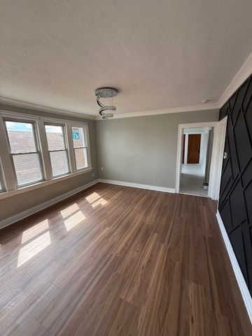 8204 S Elizabeth Street 2, Chicago, IL 60620