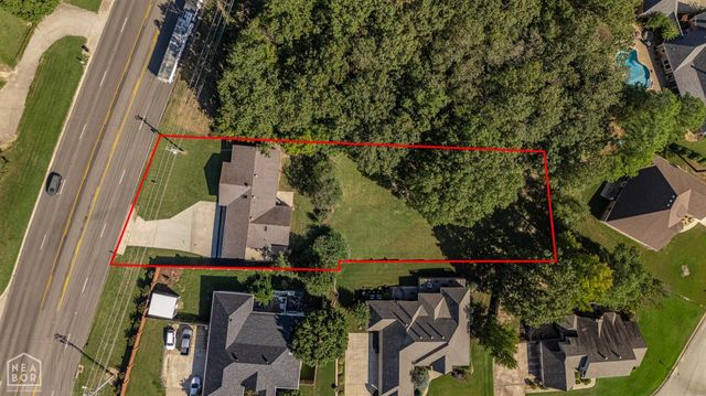 2801 Linwood Drive, Paragould, AR 72450