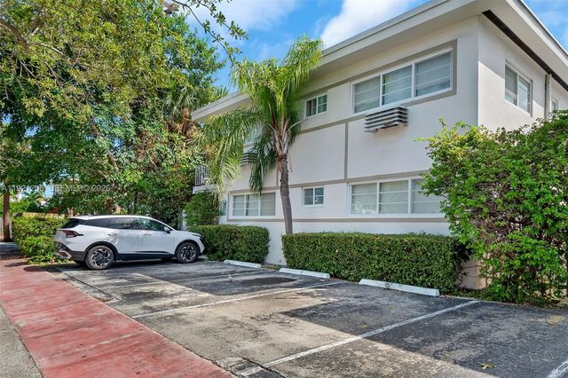 6921 Rue Vendome 1, Miami Beach, FL 33141
