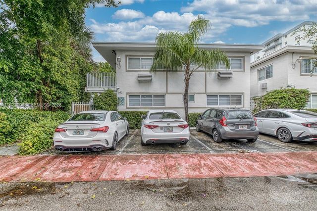 6921 Rue Vendome 1, Miami Beach, FL 33141