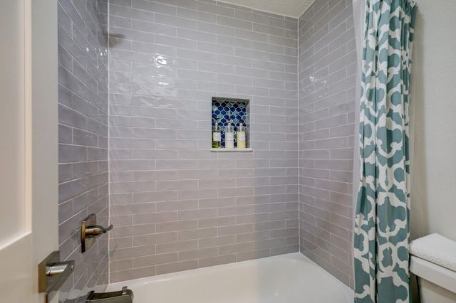 3900 Aspen Drive A207, Montgomery, TX 77356