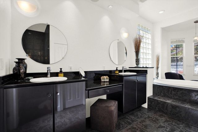 504 FAIRVIEW ROAD, Belleair, FL 33756