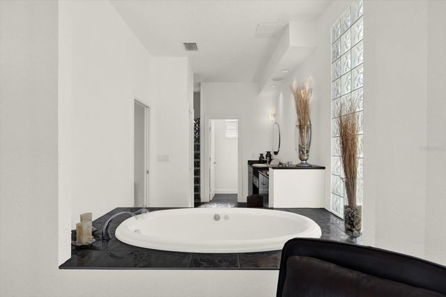 504 FAIRVIEW ROAD, Belleair, FL 33756