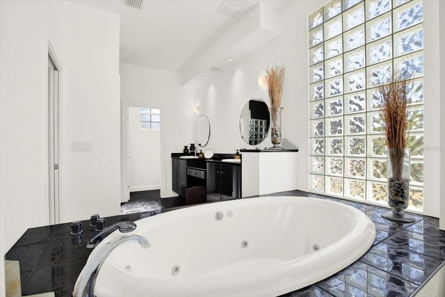 504 FAIRVIEW ROAD, Belleair, FL 33756