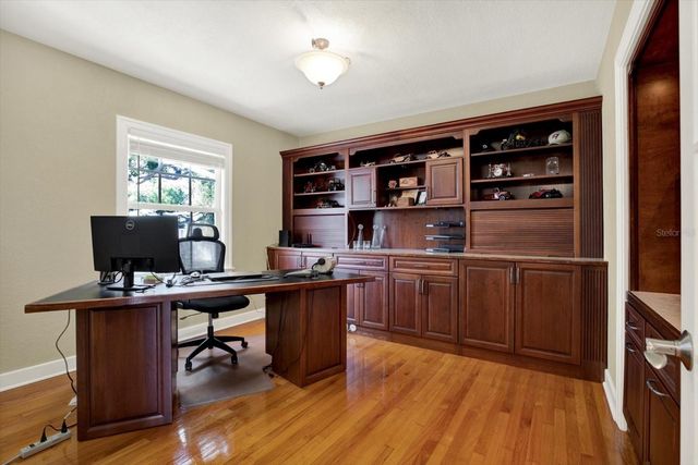 504 FAIRVIEW ROAD, Belleair, FL 33756