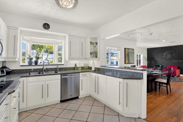 504 FAIRVIEW ROAD, Belleair, FL 33756