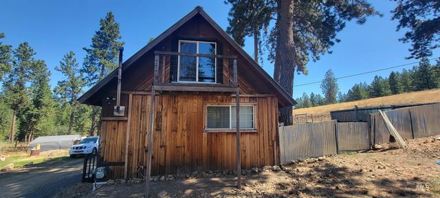 546 Edgehill Dr, Anatone, WA 99401
