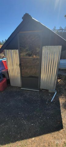 546 Edgehill Dr, Anatone, WA 99401