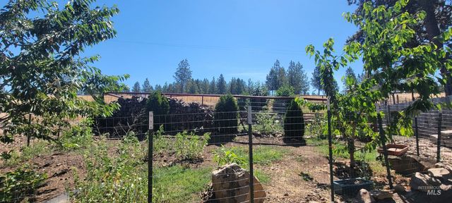 546 Edgehill Dr, Anatone, WA 99401
