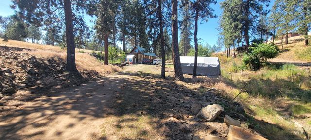 546 Edgehill Dr, Anatone, WA 99401