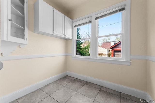 15323 Stahelin Avenue, Detroit, MI 48223