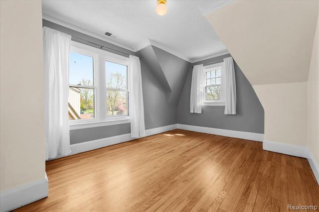 15323 Stahelin Avenue, Detroit, MI 48223