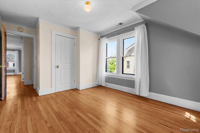 15323 Stahelin Avenue, Detroit, MI 48223