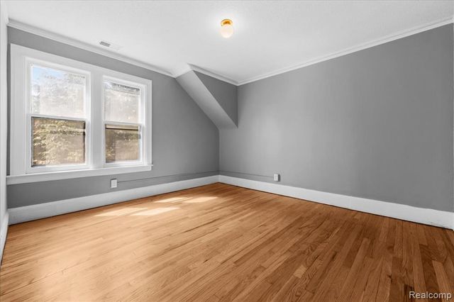 15323 Stahelin Avenue, Detroit, MI 48223