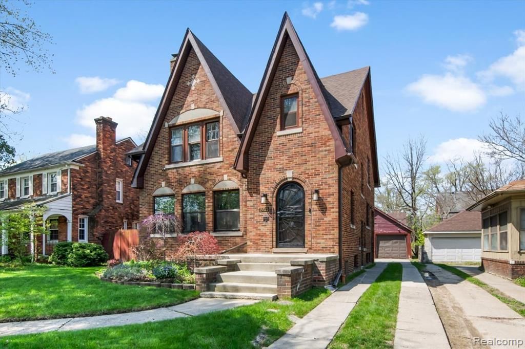 15323 Stahelin Avenue, Detroit, MI 48223