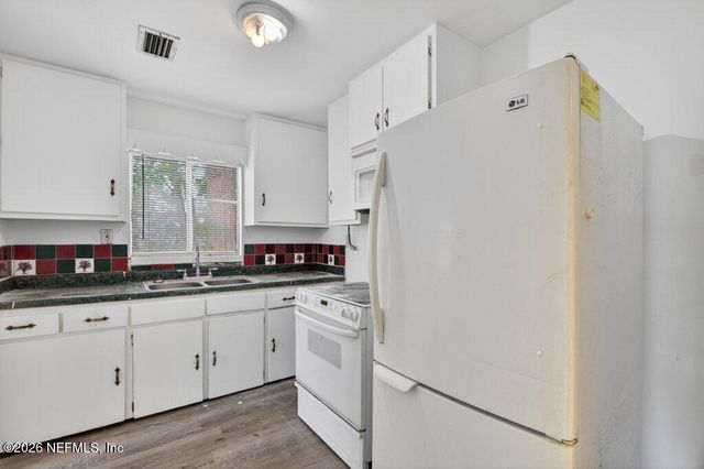 10302 103RD Street, Jacksonville, FL 32210