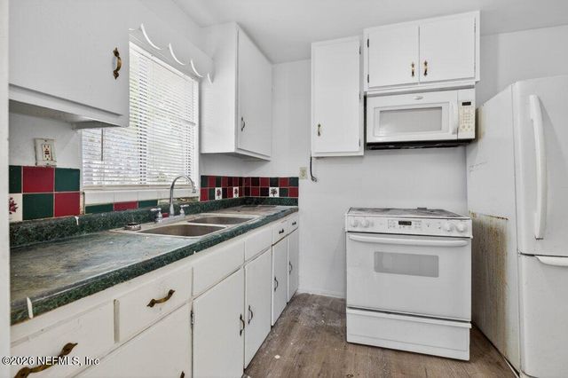 10302 103RD Street, Jacksonville, FL 32210