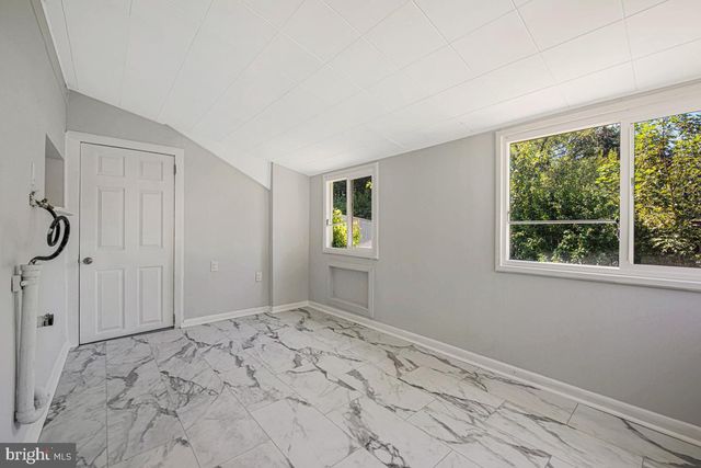 6929 HALLECK ST, District Heights, MD 20747