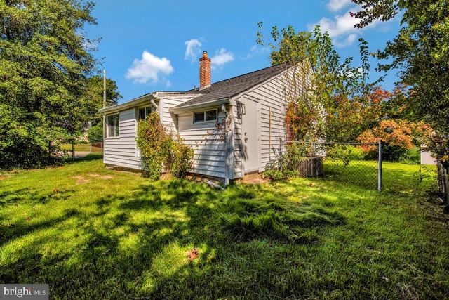 6929 HALLECK ST, District Heights, MD 20747
