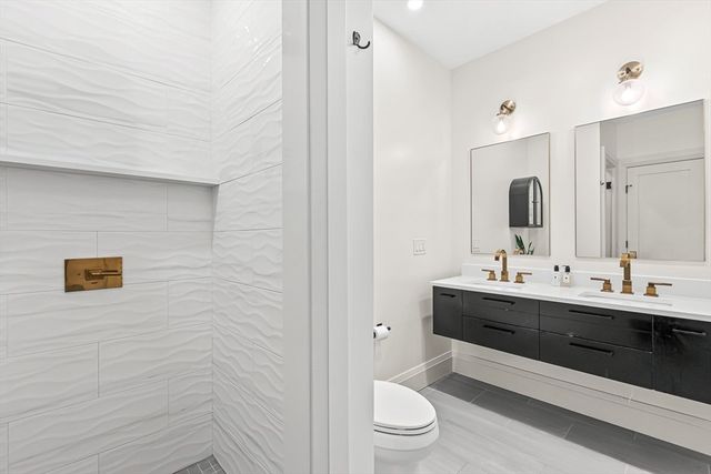 239 Lexington St 2, Boston, MA 02128