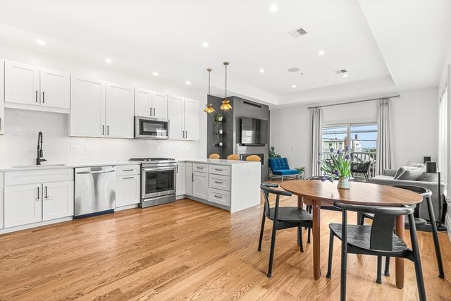 239 Lexington St 2, Boston, MA 02128