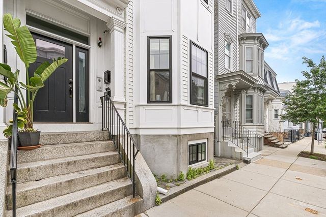 239 Lexington St 2, Boston, MA 02128