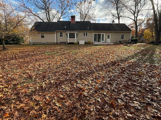 7 Village View Road, Chelmsford, MA 01824
