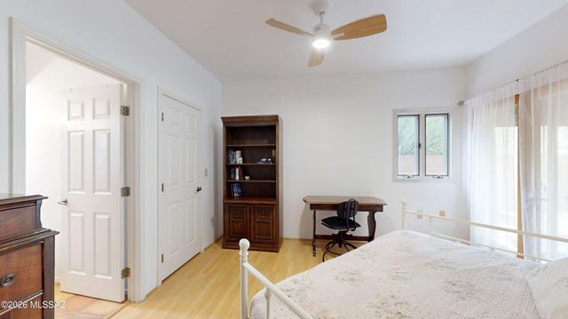 543 S Stephanie Loop, Tucson, AZ 85745