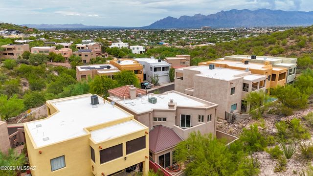543 S Stephanie Loop, Tucson, AZ 85745