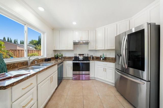 1255 Briarberry Court, San Jose, CA 95131