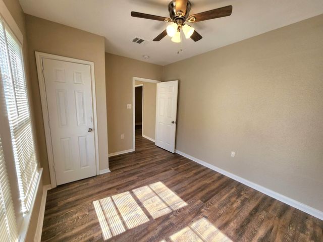 6903 Palestine Street, Houston, TX 77020