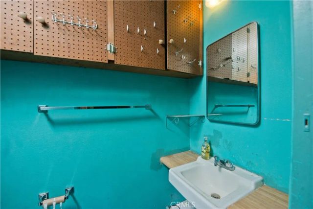 24118 Highlander Drive, West Hills, CA 91307