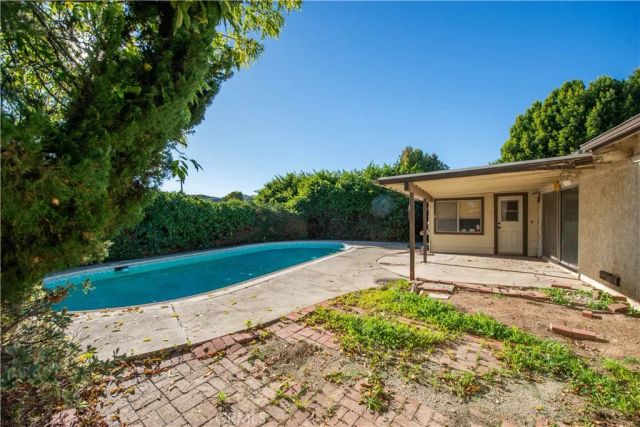 24118 Highlander Drive, West Hills, CA 91307