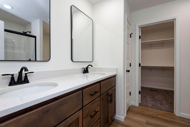 822 S Wheaton Hills Drive Lot 164, Nixa, MO 65714