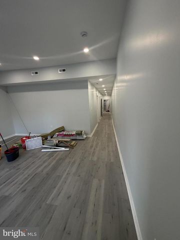 28 ELM ST, Trenton, NJ 08611