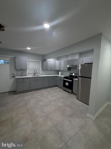 28 ELM ST, Trenton, NJ 08611