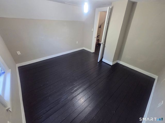 9 Harvard Street 2, Waterbury, CT 06704