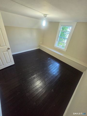 9 Harvard Street 2, Waterbury, CT 06704