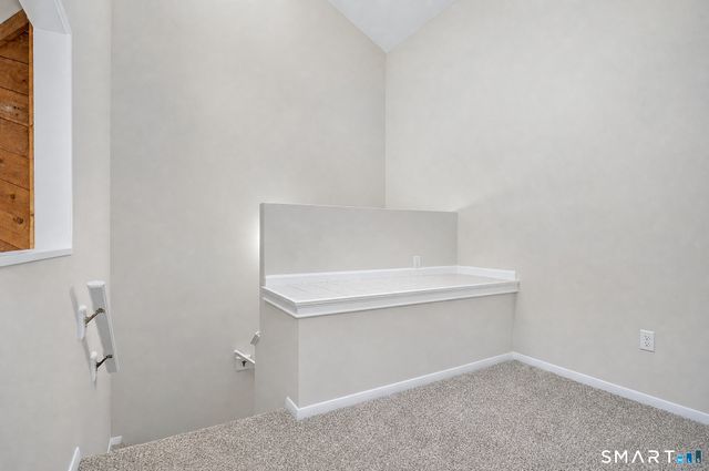 192 Ledge Drive 192, Torrington, CT 06790