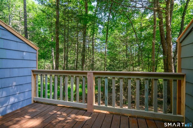 192 Ledge Drive 192, Torrington, CT 06790