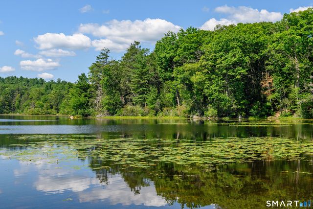 192 Ledge Drive 192, Torrington, CT 06790