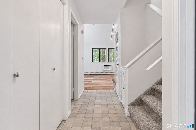 192 Ledge Drive 192, Torrington, CT 06790