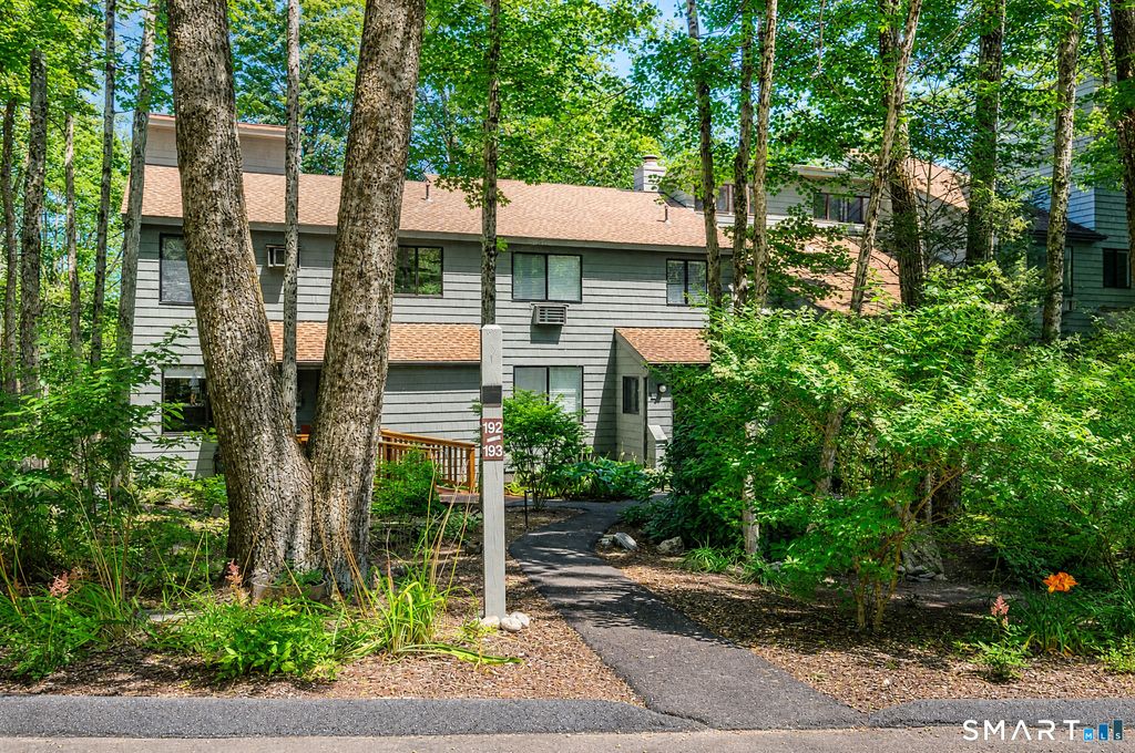 192 Ledge Drive 192, Torrington, CT 06790