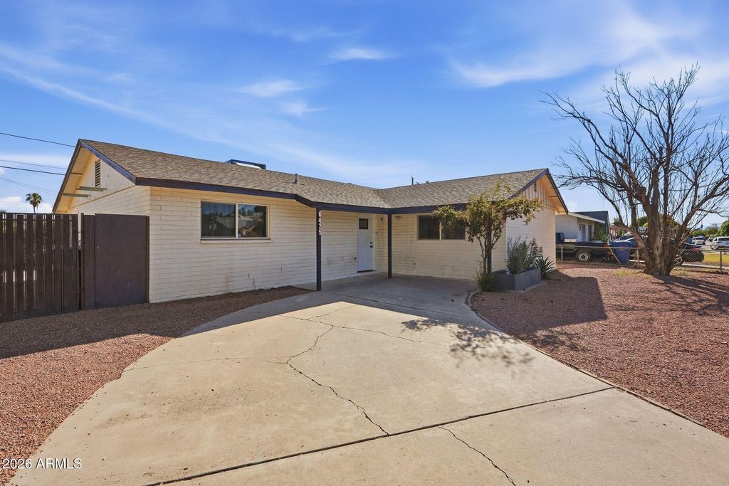 6425 W ROSE Lane, Glendale, AZ 85301 — exterior