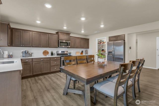 30044 219th Place SE, Covington, WA 98042