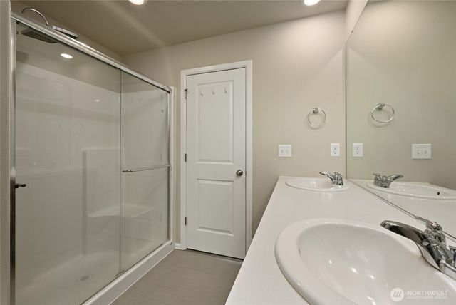 30044 219th Place SE, Covington, WA 98042