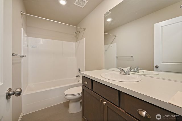 30044 219th Place SE, Covington, WA 98042