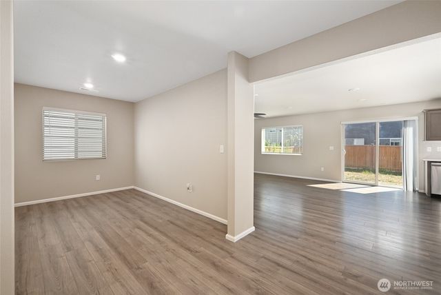 30044 219th Place SE, Covington, WA 98042