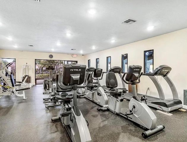 9370 Sunrise Lakes Boulevard 304, Sunrise, FL 33322