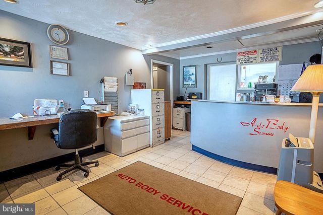 6233 BELAIR RD, Baltimore, MD 21206